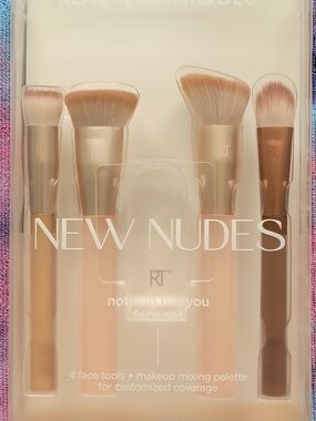 Real Techniques New Nudes Face Brush Set - Champagne/Rose Gold